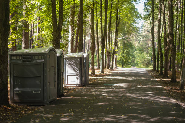Best Luxury portable toilet rental  in Buenaventura Lakes, FL